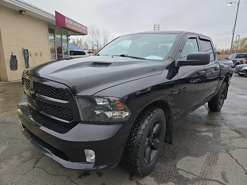 photo of 2019 RAM 1500 Tradesman Crew Cab SWB 4WD