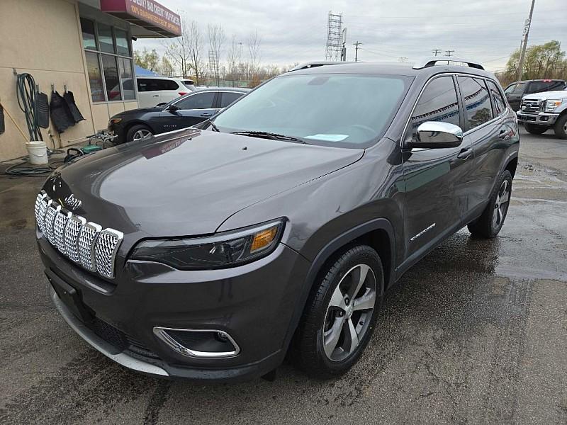 photo of 2020 Jeep Cherokee Limited FWD