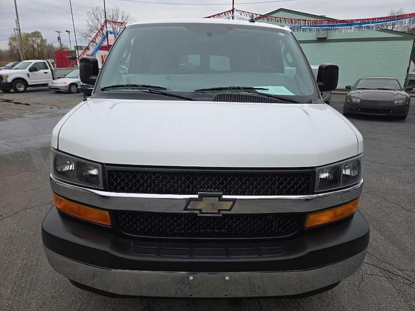 2017 WHITE /TAN Chevrolet Express LT 3500 Extended (1GAZGPFG7H1) with an 6.0L V8 OHV 16V FFV engine, 6A transmission, located at 3304 Woodville Road, Northwood, OH, 43619, (419) 210-8019, 41.612694, -83.480743 - Your #1 Destination for Auto Loans and mdash;No Matter Your Credit!At our dealership, we believe everyone deserves the opportunity to drive their dream car and mdash;whether you have good credit, bad credit, or no credit at all. With a wide selection of hundreds of cars, trucks, and SUVs, you'll fin - Photo#7