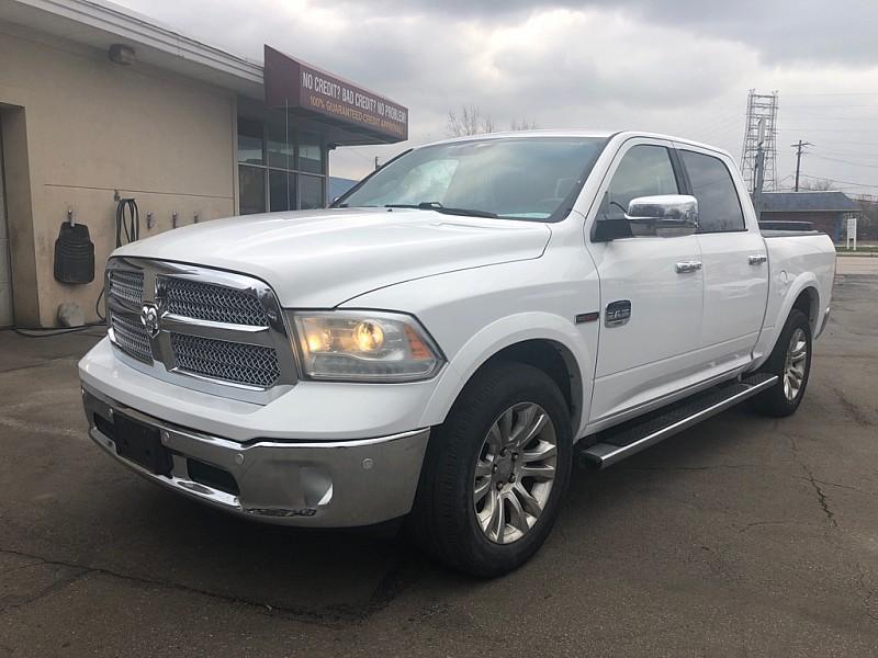 photo of 2016 RAM 1500 Longhorn Crew Cab SWB 4WD