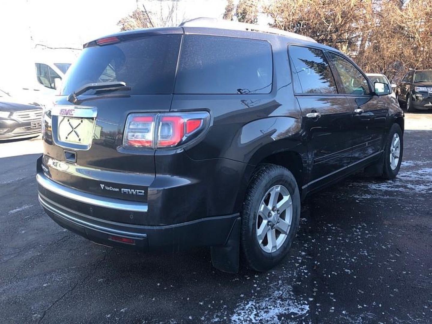 2014 BLACK /BLACK GMC Acadia SLE-1 AWD (1GKKVNED3EJ) with an 3.6L V6 DOHC 24V engine, 6-Speed Automatic transmission, located at 3304 Woodville Road, Northwood, OH, 43619, (419) 210-8019, 41.612694, -83.480743 - Your #1 Destination for Auto Loans and mdash;No Matter Your Credit!At our dealership, we believe everyone deserves the opportunity to drive their dream car and mdash;whether you have good credit, bad credit, or no credit at all. With a wide selection of hundreds of cars, trucks, and SUVs, you'll fin - Photo#4