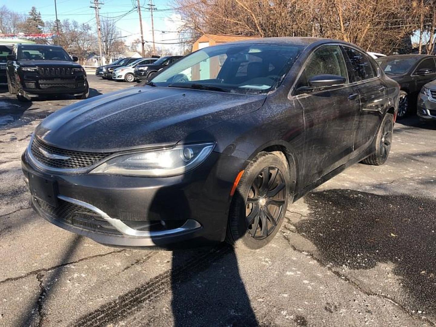 2016 GRAY /BLACK Chrysler 200 C (1C3CCCCG6GN) with an 3.6L V6 DOHC 24V FFV engine, 9A transmission, located at 3304 Woodville Road, Northwood, OH, 43619, (419) 210-8019, 41.612694, -83.480743 - Photo#0