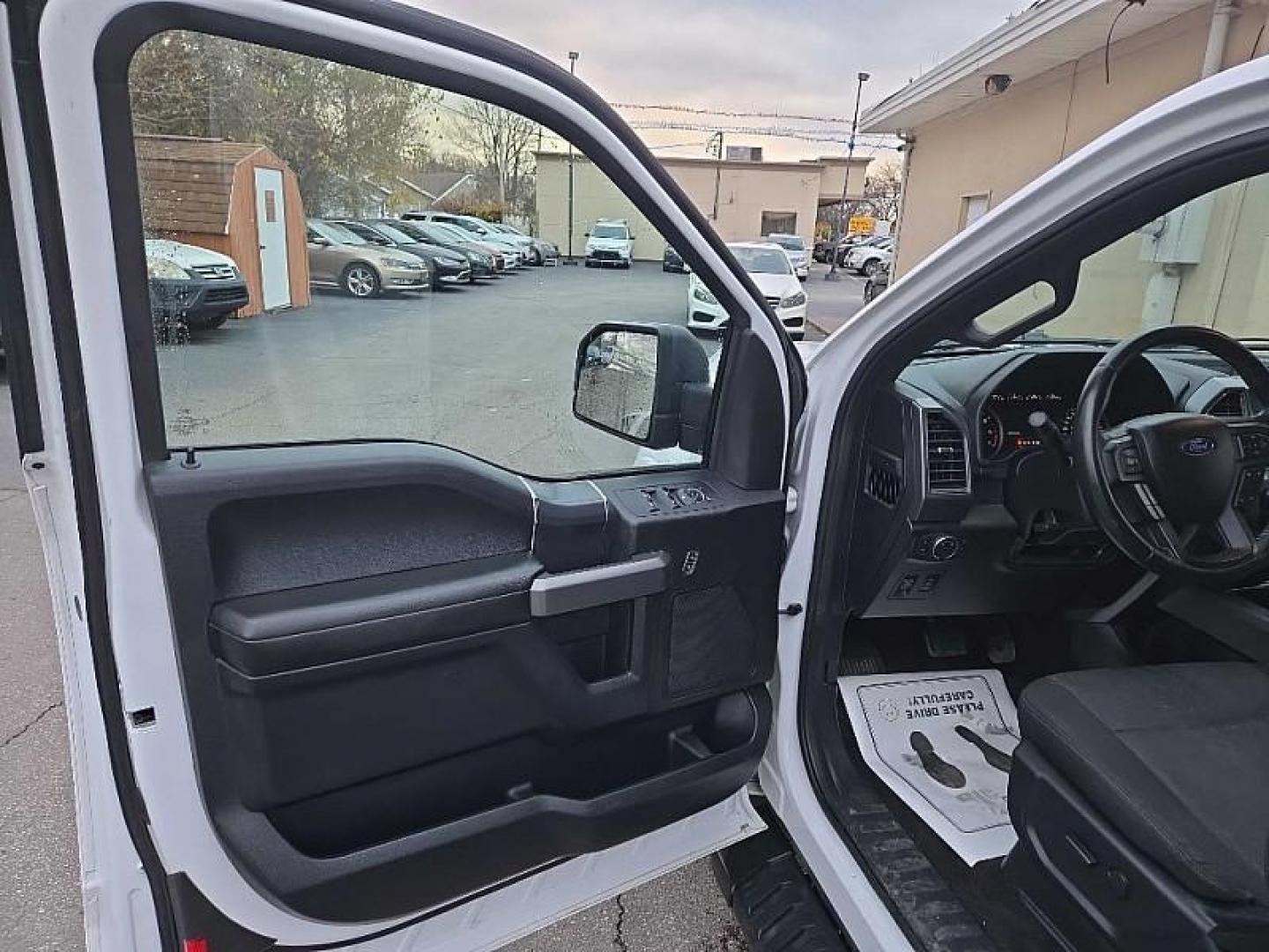 2019 WHITE /GREY Ford F-150 XL SuperCab 8-ft. 2WD (1FTEX1C47KK) with an 3.5L V6 DOHC 24V engine, 6A transmission, located at 3304 Woodville Road, Northwood, OH, 43619, (419) 210-8019, 41.612694, -83.480743 - Your #1 Destination for Auto Loans and mdash;No Matter Your Credit!At our dealership, we believe everyone deserves the opportunity to drive their dream car and mdash;whether you have good credit, bad credit, or no credit at all. With a wide selection of hundreds of cars, trucks, and SUVs, you'll fin - Photo#8