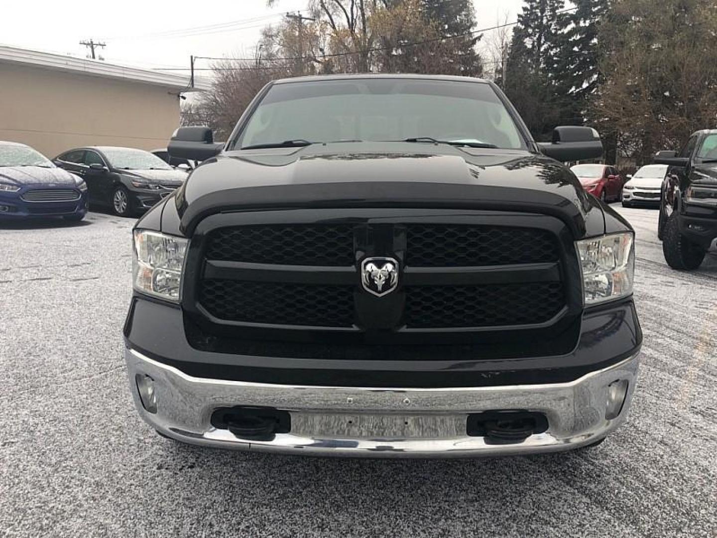 2018 BLACK /GREY RAM 1500 SLT Crew Cab LWB 4WD (1C6RR7TM3JS) with an 3.0L V6 DOHC 24V DIESEL engine, 8A transmission, located at 3304 Woodville Road, Northwood, OH, 43619, (419) 210-8019, 41.612694, -83.480743 - Your #1 Destination for Auto Loans and mdash;No Matter Your Credit!At our dealership, we believe everyone deserves the opportunity to drive their dream car and mdash;whether you have good credit, bad credit, or no credit at all. With a wide selection of hundreds of cars, trucks, and SUVs, you'll fin - Photo#7