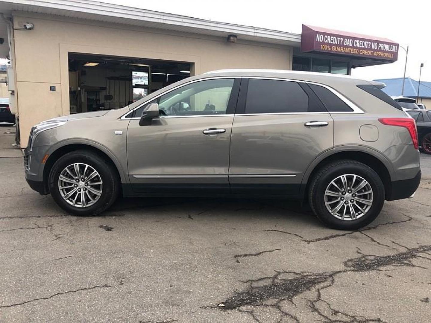 2018 BROWN /BLACK Cadillac XT5 Luxury AWD (1GYKNDRS6JZ) with an 3.6L V6 DOHC 24V engine, 8A transmission, located at 3304 Woodville Road, Northwood, OH, 43619, (419) 210-8019, 41.612694, -83.480743 - Your #1 Destination for Auto Loans and mdash;No Matter Your Credit!At our dealership, we believe everyone deserves the opportunity to drive their dream car and mdash;whether you have good credit, bad credit, or no credit at all. With a wide selection of hundreds of cars, trucks, and SUVs, you'll fin - Photo#1