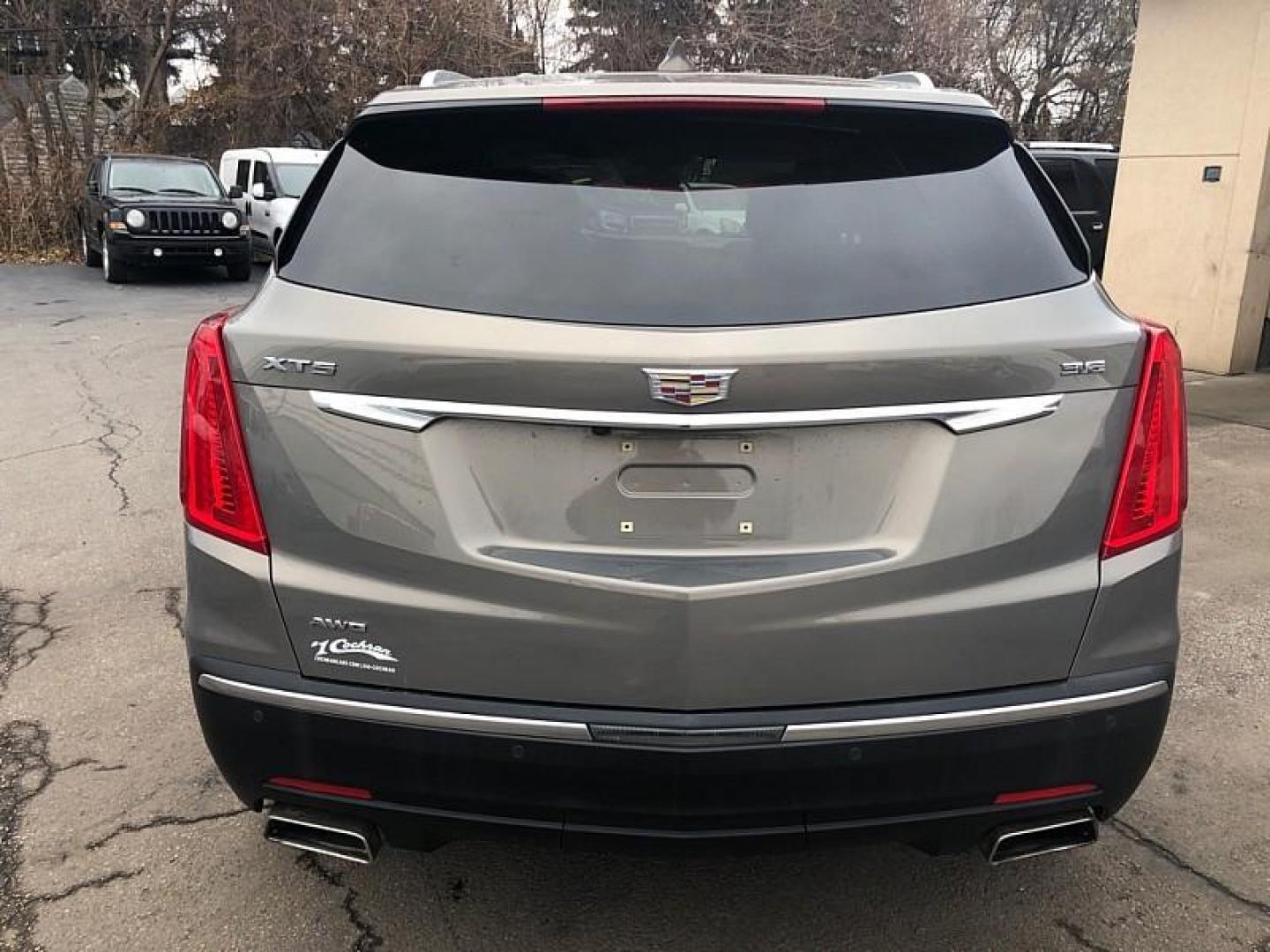 2018 BROWN /BLACK Cadillac XT5 Luxury AWD (1GYKNDRS6JZ) with an 3.6L V6 DOHC 24V engine, 8A transmission, located at 3304 Woodville Road, Northwood, OH, 43619, (419) 210-8019, 41.612694, -83.480743 - Your #1 Destination for Auto Loans and mdash;No Matter Your Credit!At our dealership, we believe everyone deserves the opportunity to drive their dream car and mdash;whether you have good credit, bad credit, or no credit at all. With a wide selection of hundreds of cars, trucks, and SUVs, you'll fin - Photo#3