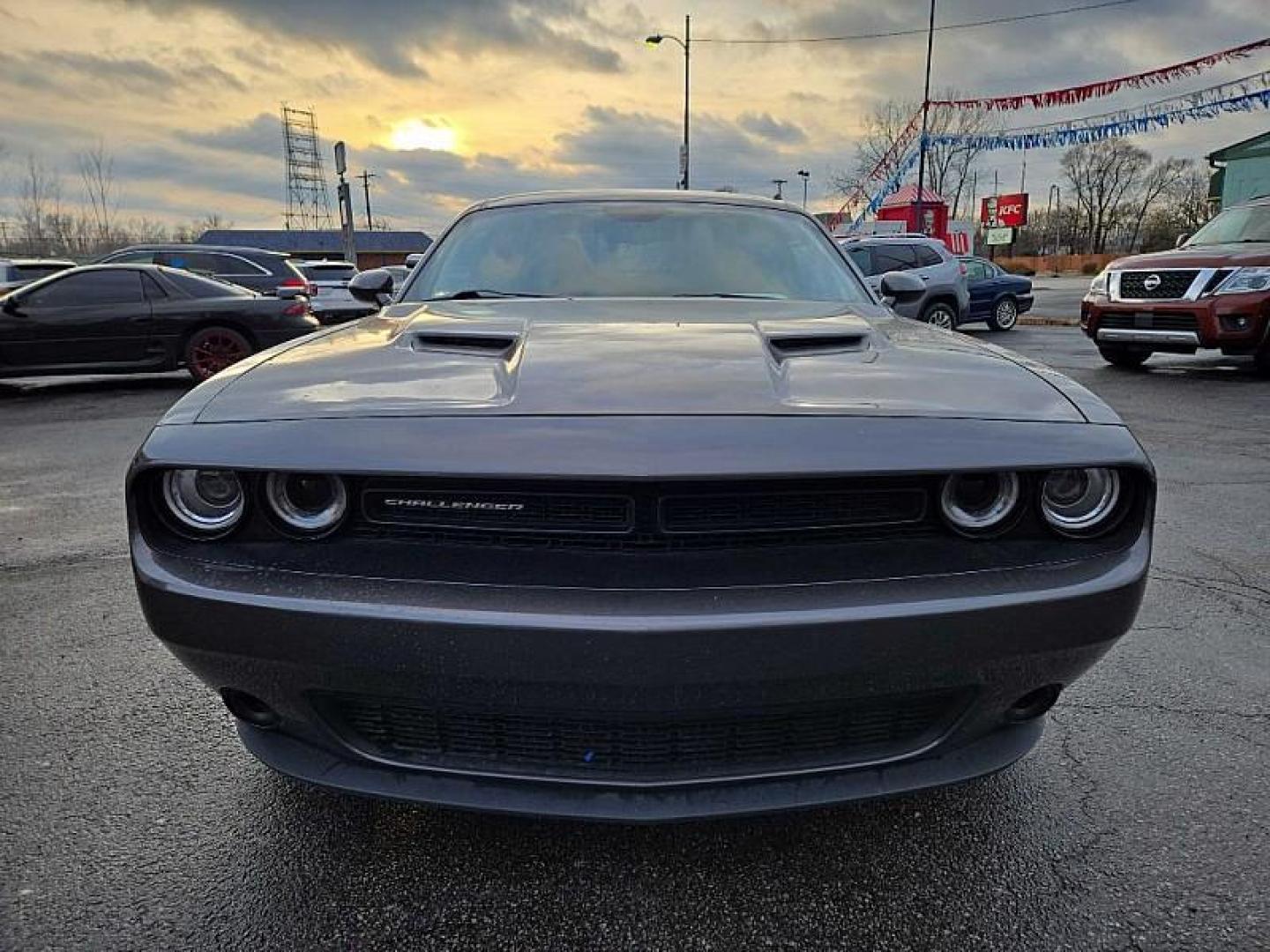 2017 MGRAY /BLACK Dodge Challenger SXT (2C3CDZAG3HH) with an 3.6L V6 DOHC 24V engine, 8A transmission, located at 3304 Woodville Road, Northwood, OH, 43619, (419) 210-8019, 41.612694, -83.480743 - Your #1 Destination for Auto Loans and mdash;No Matter Your Credit!At our dealership, we believe everyone deserves the opportunity to drive their dream car and mdash;whether you have good credit, bad credit, or no credit at all. With a wide selection of hundreds of cars, trucks, and SUVs, you'll fin - Photo#7