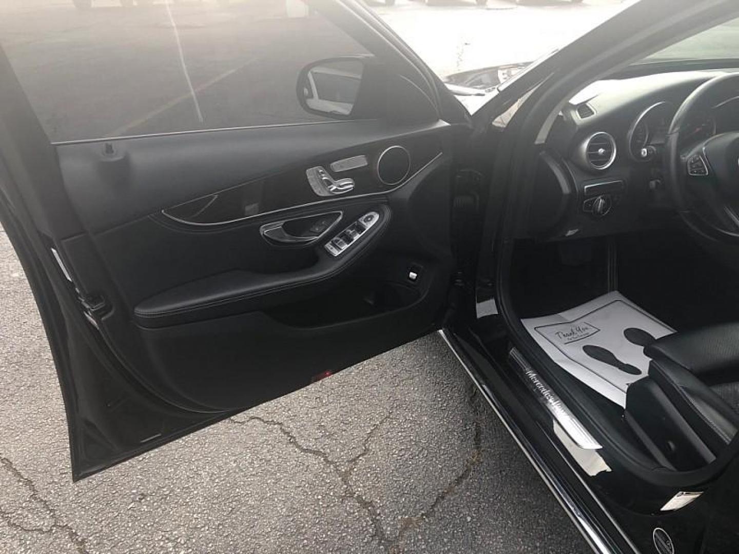 2016 BLACK /BLACK Mercedes-Benz C-Class C300 4MATIC Sedan (WDDWF4KB1GR) with an 2.0L L4 DOHC 16V engine, 7A transmission, located at 3304 Woodville Road, Northwood, OH, 43619, (419) 210-8019, 41.612694, -83.480743 - Your #1 Destination for Auto Loans and mdash;No Matter Your Credit!At our dealership, we believe everyone deserves the opportunity to drive their dream car and mdash;whether you have good credit, bad credit, or no credit at all. With a wide selection of hundreds of cars, trucks, and SUVs, you'll fin - Photo#8