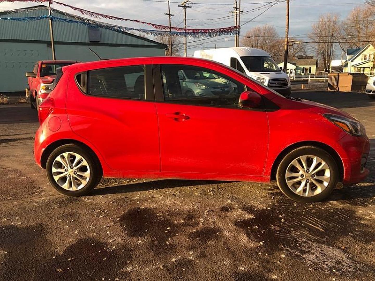 2021 RED /BLACK Chevrolet Spark 1LT CVT (KL8CD6SA1MC) with an 1.4L L4 16V DOHC engine, CVT transmission, located at 3304 Woodville Road, Northwood, OH, 43619, (419) 210-8019, 41.612694, -83.480743 - Your #1 Destination for Auto Loans and mdash;No Matter Your Credit!At our dealership, we believe everyone deserves the opportunity to drive their dream car and mdash;whether you have good credit, bad credit, or no credit at all. With a wide selection of hundreds of cars, trucks, and SUVs, you'll fin - Photo#5