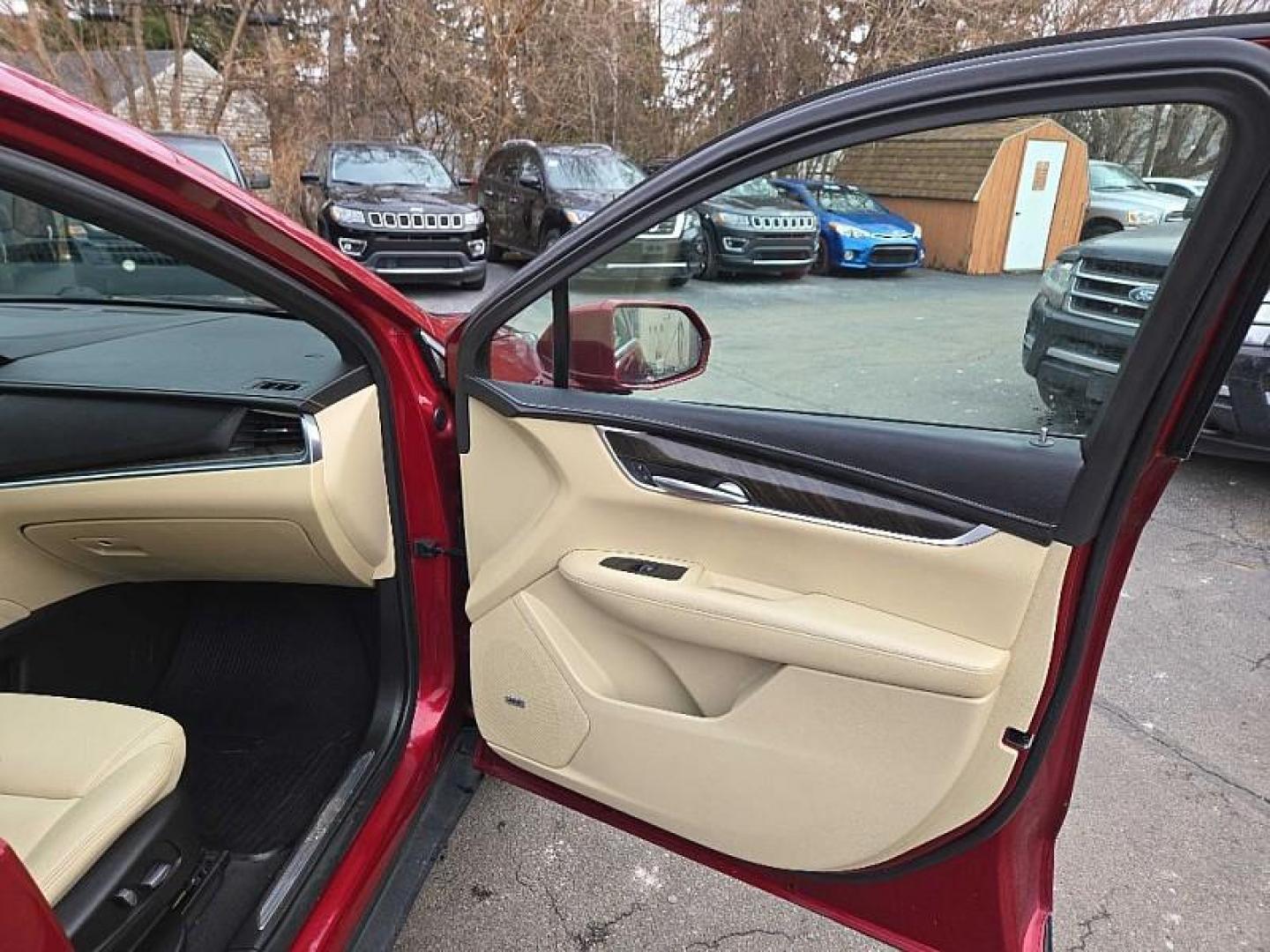 2019 RED /TAN Cadillac XT5 Base (1GYKNARS1KZ) with an 3.6L V6 DOHC 24V engine, 8A transmission, located at 3304 Woodville Road, Northwood, OH, 43619, (419) 210-8019, 41.612694, -83.480743 - Your #1 Destination for Auto Loans and mdash;No Matter Your Credit!At our dealership, we believe everyone deserves the opportunity to drive their dream car and mdash;whether you have good credit, bad credit, or no credit at all. With a wide selection of hundreds of cars, trucks, and SUVs, you'll fin - Photo#15