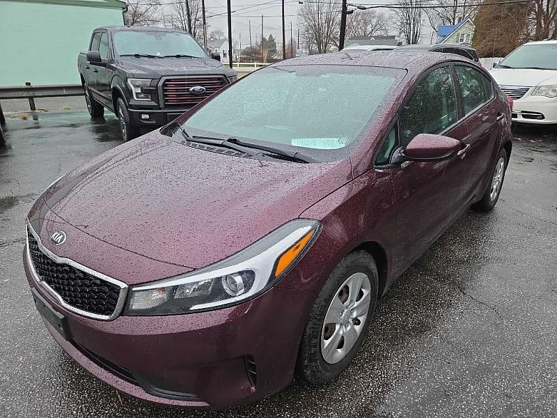 photo of 2018 Kia Forte LX 6M