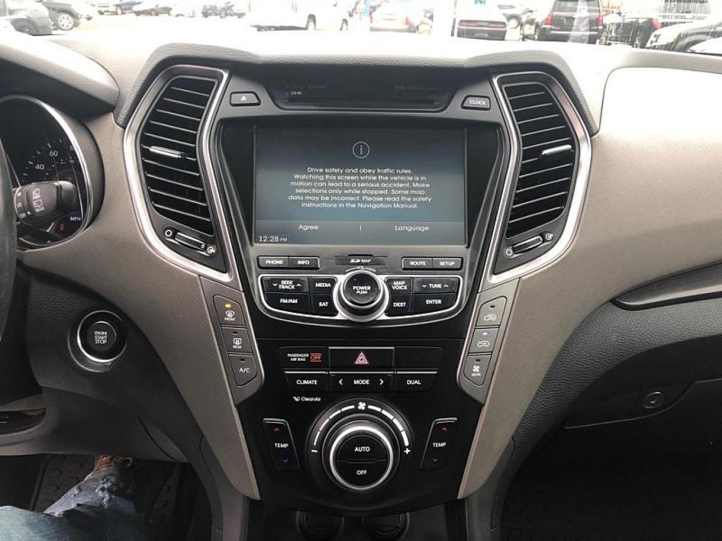 2014 SILVER /TAN Hyundai Santa Fe Limited AWD (KM8SRDHF2EU) with an 3.3L V6 DOHC 24V engine, 6-Speed Automatic transmission, located at 3304 Woodville Road, Northwood, OH, 43619, (419) 210-8019, 41.612694, -83.480743 - Photo#25