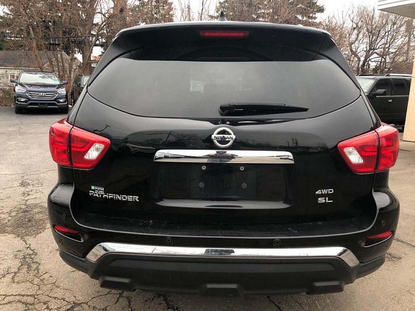 2019 BLACK /BLACK Nissan Pathfinder S 4WD (5N1DR2MM5KC) with an 3.5L V6 DOHC 24V engine, CVT transmission, located at 3304 Woodville Road, Northwood, OH, 43619, (419) 210-8019, 41.612694, -83.480743 - Your #1 Destination for Auto Loans and mdash;No Matter Your Credit!At our dealership, we believe everyone deserves the opportunity to drive their dream car and mdash;whether you have good credit, bad credit, or no credit at all. With a wide selection of hundreds of cars, trucks, and SUVs, you'll fin - Photo#3