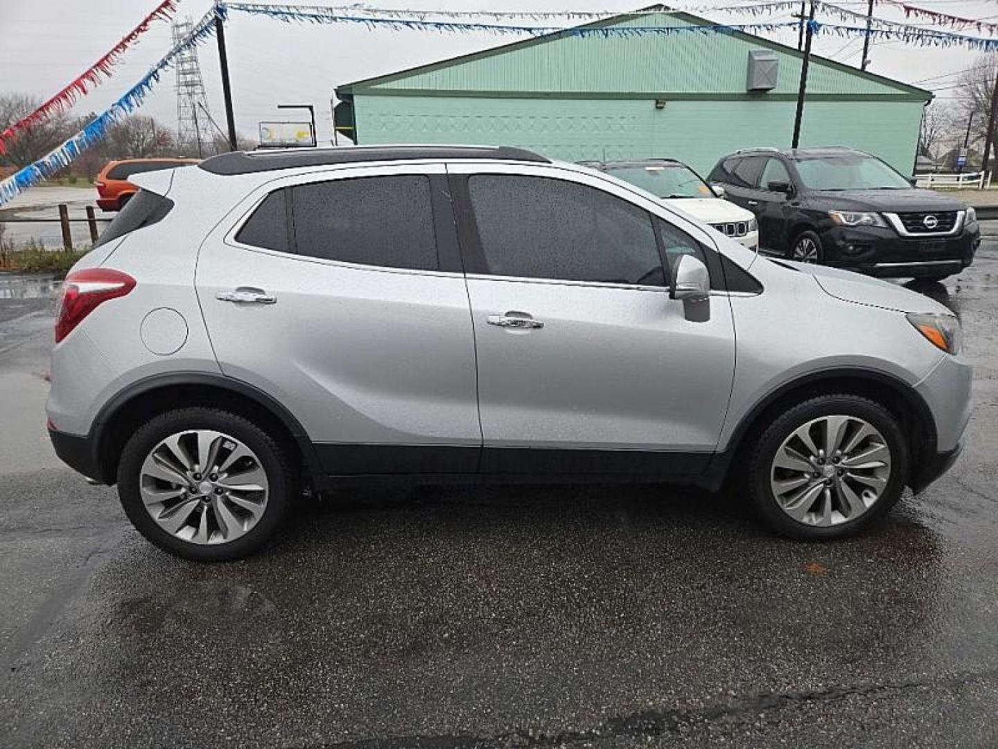 2017 SILVER /BLACK Buick Encore Preferred FWD (KL4CJASB8HB) with an 1.4L L4 DOHC 16V TURBO engine, 6A transmission, located at 3304 Woodville Road, Northwood, OH, 43619, (419) 210-8019, 41.612694, -83.480743 - Photo#3