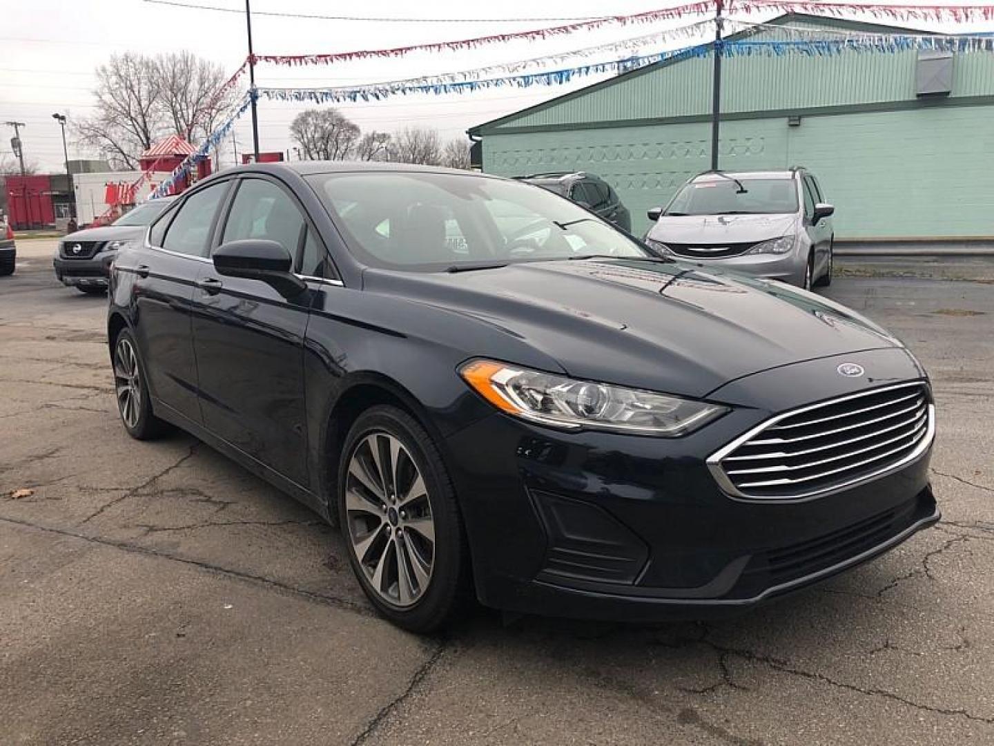 2020 BLUE Ford Fusion SE AWD (3FA6P0T93LR) with an 2.0L L4 DOHC 16V engine, 6A transmission, located at 3304 Woodville Road, Northwood, OH, 43619, (419) 210-8019, 41.612694, -83.480743 - Your #1 Destination for Auto Loans and mdash;No Matter Your Credit!At our dealership, we believe everyone deserves the opportunity to drive their dream car and mdash;whether you have good credit, bad credit, or no credit at all. With a wide selection of hundreds of cars, trucks, and SUVs, you'll fin - Photo#6