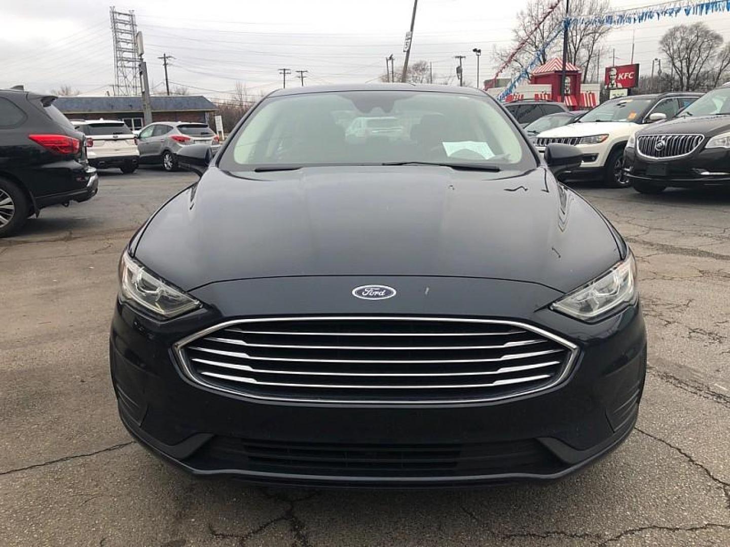 2020 BLUE Ford Fusion SE AWD (3FA6P0T93LR) with an 2.0L L4 DOHC 16V engine, 6A transmission, located at 3304 Woodville Road, Northwood, OH, 43619, (419) 210-8019, 41.612694, -83.480743 - Your #1 Destination for Auto Loans and mdash;No Matter Your Credit!At our dealership, we believe everyone deserves the opportunity to drive their dream car and mdash;whether you have good credit, bad credit, or no credit at all. With a wide selection of hundreds of cars, trucks, and SUVs, you'll fin - Photo#7