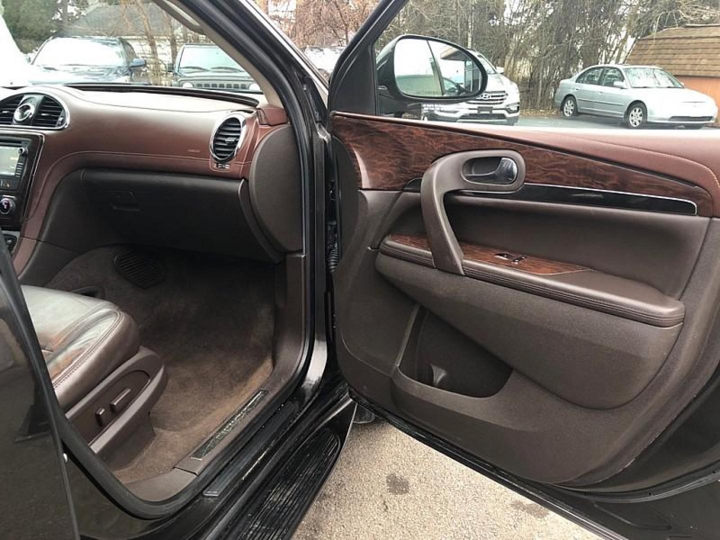 2014 GRAY /BROWN Buick Enclave Leather FWD (5GAKRBKD7EJ) with an 3.6L V6 DOHC 24V engine, 6-Speed Automatic Overdrive transmission, located at 3304 Woodville Road, Northwood, OH, 43619, (419) 210-8019, 41.612694, -83.480743 - Your #1 Destination for Auto Loans and mdash;No Matter Your Credit!At our dealership, we believe everyone deserves the opportunity to drive their dream car and mdash;whether you have good credit, bad credit, or no credit at all. With a wide selection of hundreds of cars, trucks, and SUVs, you'll fin - Photo#16