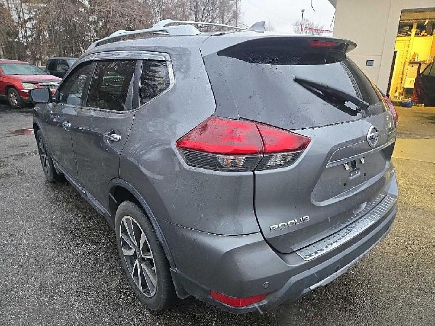 2019 GRAY /BLACK Nissan Rogue S AWD (5N1AT2MV2KC) with an 2.5L L4 DOHC 16V engine, CVT transmission, located at 3304 Woodville Road, Northwood, OH, 43619, (419) 210-8019, 41.612694, -83.480743 - Photo#2