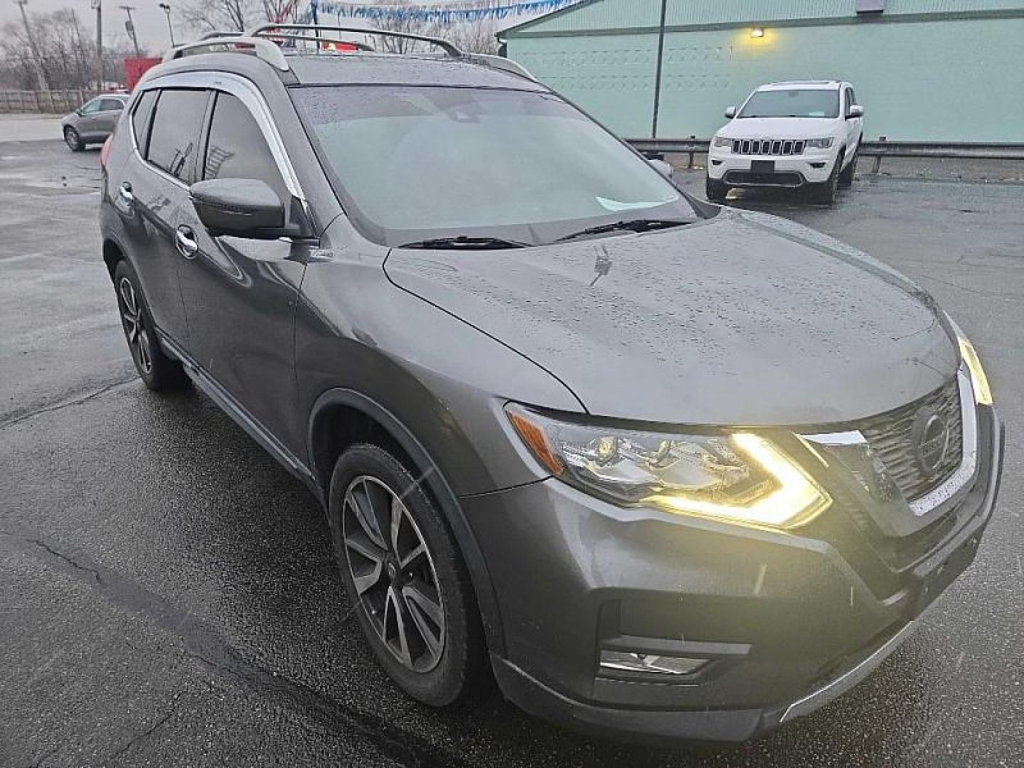 2019 GRAY /BLACK Nissan Rogue S AWD (5N1AT2MV2KC) with an 2.5L L4 DOHC 16V engine, CVT transmission, located at 3304 Woodville Road, Northwood, OH, 43619, (419) 210-8019, 41.612694, -83.480743 - Photo#30