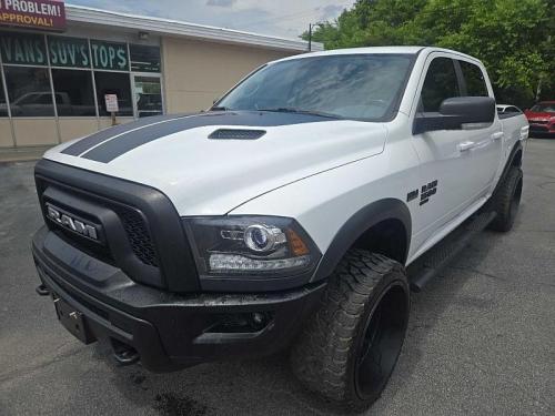 2019 RAM 1500 SLT Crew Cab SWB 4WD