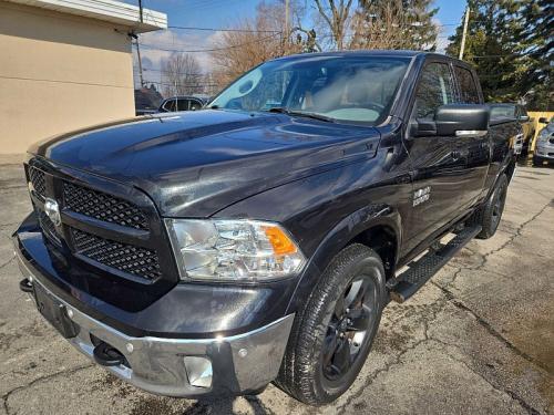 2017 RAM 1500 SLT Quad Cab 4WD