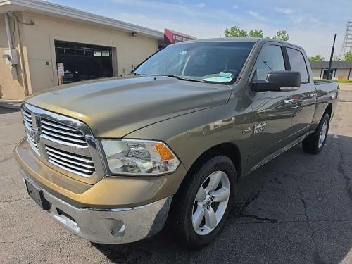 2015 RAM 1500 SLT Crew Cab LWB 4WD