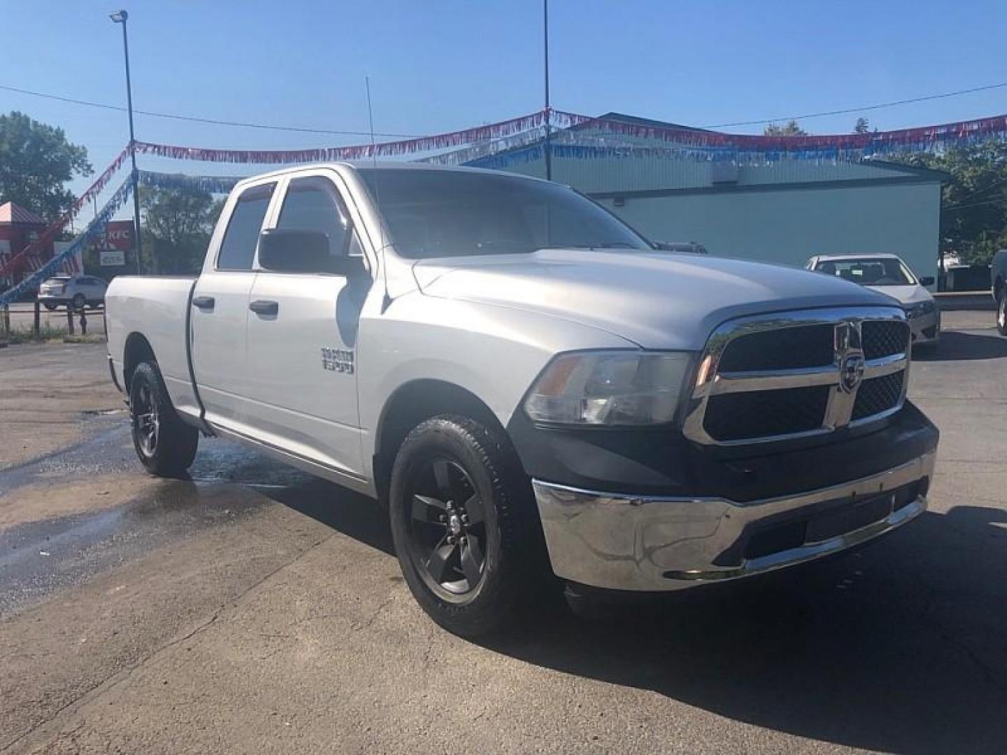 2013 SILVER /GREY RAM 1500 Tradesman Quad Cab 2WD (1C6RR6FG0DS) with an 3.6L V6 engine, 6-Speed Automatic transmission, located at 3304 Woodville Road, Northwood, OH, 43619, (419) 210-8019, 41.612694, -83.480743 - We are #1 Auto Loan Dealer for Good Bad or No Credit we have hundreds of vehicles to choose from, stop on in or just fill out our online application to get approved for auto financing and see your credit score for free by visiting our website today. We have Low Payment Options and Terms Available - Photo#6